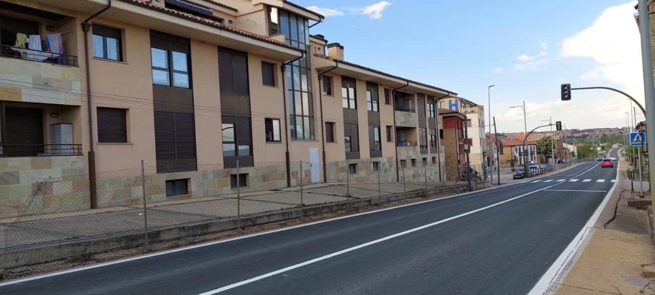Vivienda Sierra De San Marcos Lejlighed Golmayo Eksteriør billede